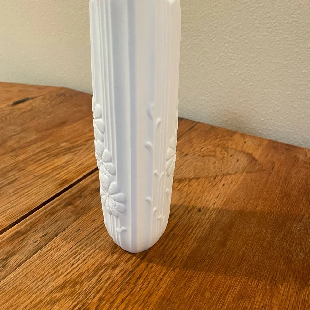 Vintage Kaiser White Bisque Porcelain Vase  w/ Floral Relief